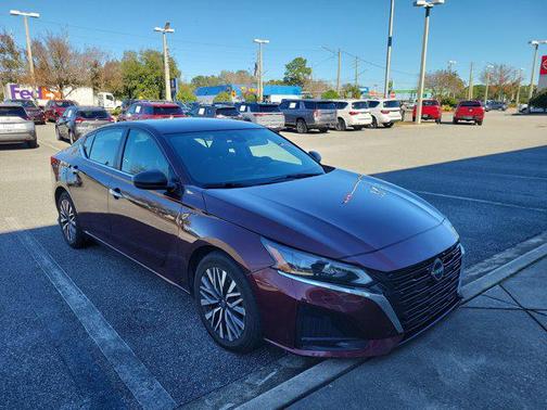 2024 Nissan Altima 2.5 SV