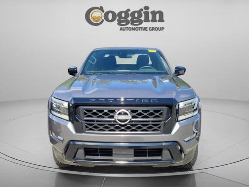 Gun Metallic 2023 Nissan Frontier SV