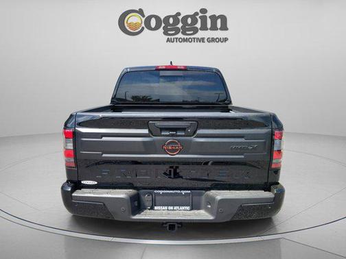 Super Black 2026 Nissan Frontier PRO-X