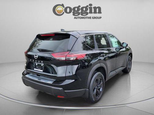 Super Black 2026 Nissan Rogue SV