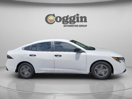 Fresh Powder 2026 Nissan Sentra S