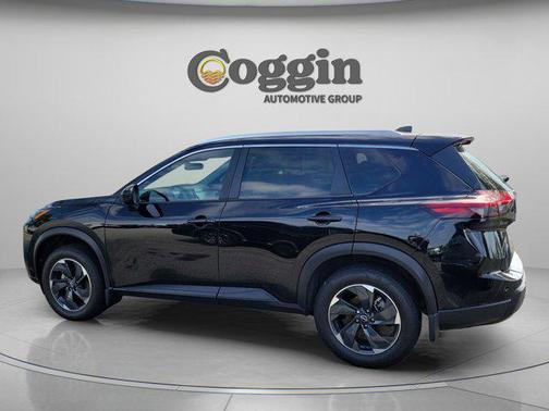 Super Black 2024 Nissan Rogue SV
