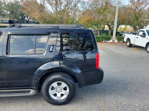 2012 Nissan Pathfinder S