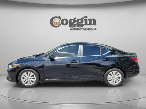 Super Black 2022 Nissan Sentra S