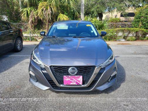 2020 Nissan Altima SR FWD