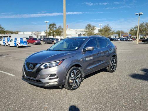 2022 Nissan Rogue Sport SL