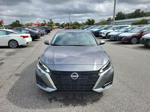 2025 Nissan Altima SV AWD