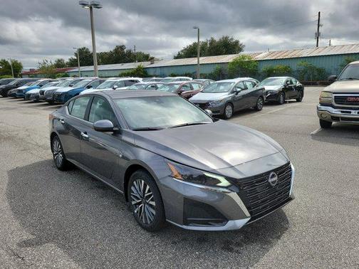 2025 Nissan Altima SV AWD