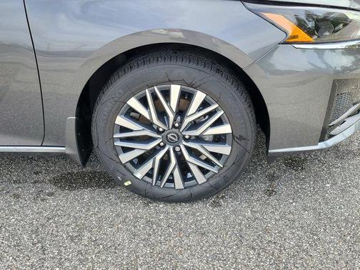 2025 Nissan Altima SV AWD