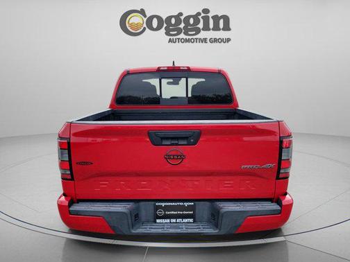 2022 Nissan Frontier PRO-4X