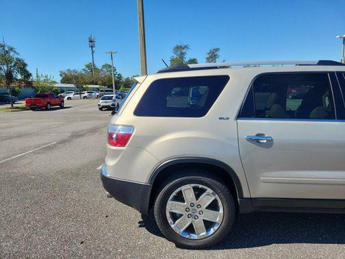 2010 GMC Acadia SLT-2