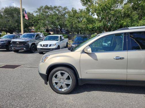 2010 GMC Acadia SLT-2