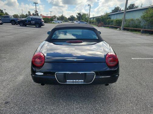 2002 Ford Thunderbird Deluxe