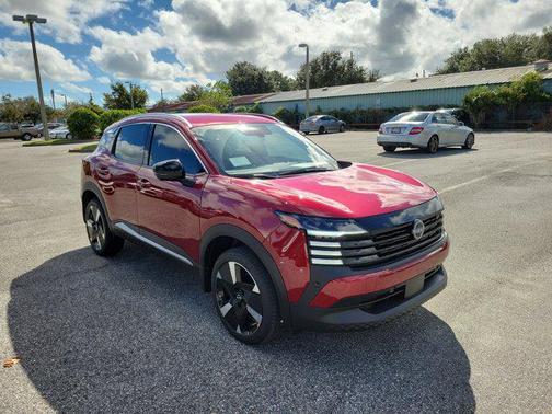 2026 Nissan Kicks SR
