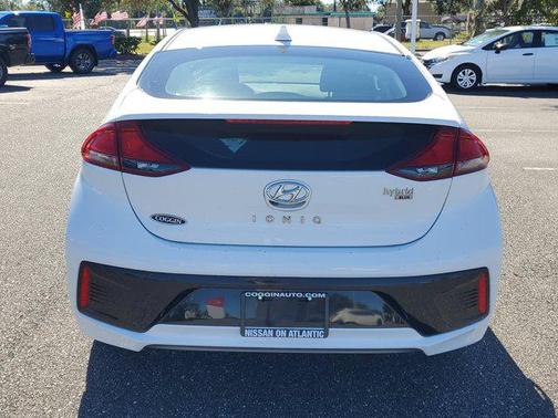 2019 Hyundai IONIQ Hybrid Blue