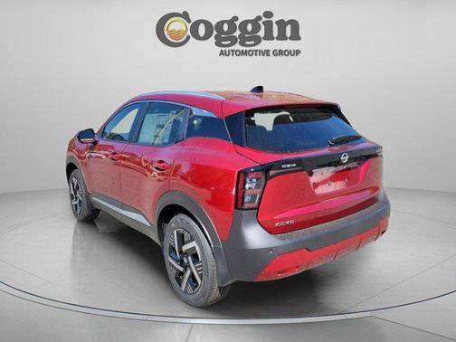 Scarlet Ember Tintcoat 2026 Nissan Kicks SV