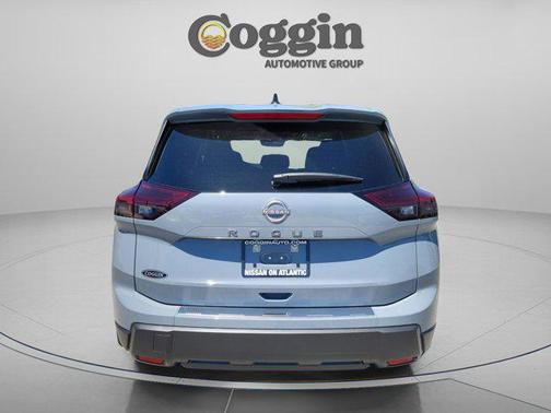 Boulder Gray Pearl 2026 Nissan Rogue SV