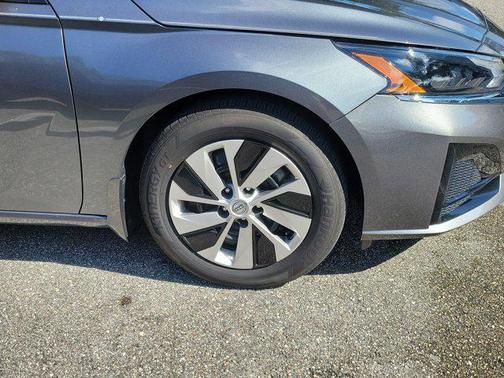 2023 Nissan Altima S FWD