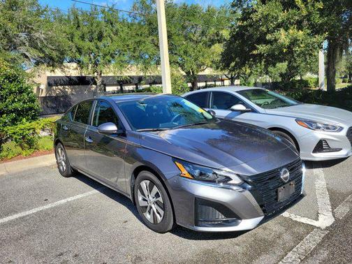 2023 Nissan Altima S FWD