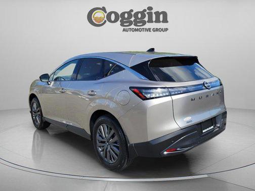 Champagne Silver Metallic 2026 Nissan Murano SL