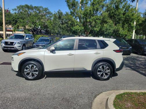 2022 Nissan Rogue SV