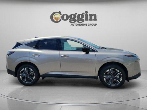 Champagne Silver Metallic 2026 Nissan Murano SL