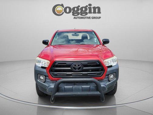 2017 Toyota Tacoma SR