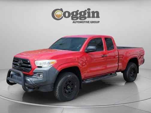 2017 Toyota Tacoma SR