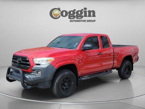 2017 Toyota Tacoma SR