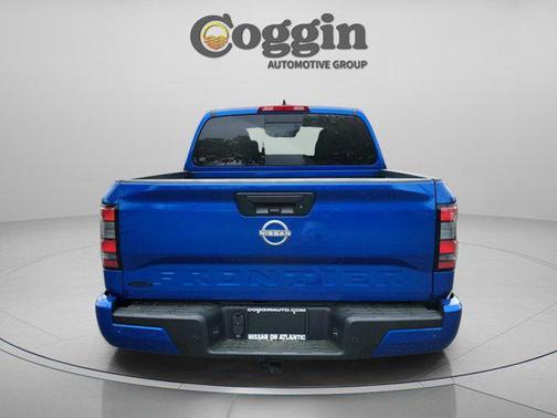 Bluestone Pearl 2026 Nissan Frontier SV