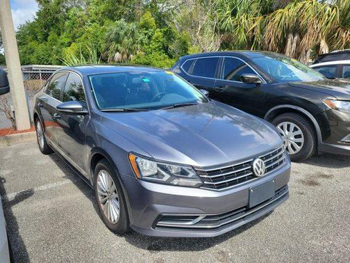 Platinum Gray Metallic 2016 Volkswagen Passat 1.8T SE