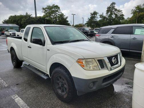 2013 Nissan Frontier S
