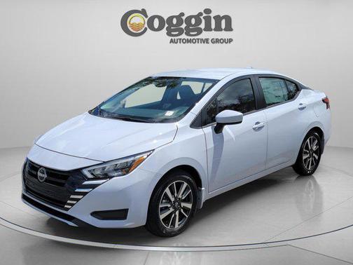 Gray Sky Pearl 2025 Nissan Versa 1.6 SV
