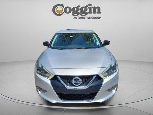 Brilliant Silver 2018 Nissan Maxima 3.5 SV
