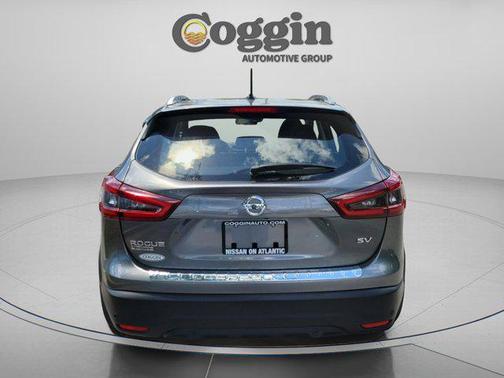 Gun Metallic 2022 Nissan Rogue Sport SV
