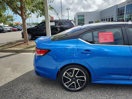 2025 Nissan Sentra SR