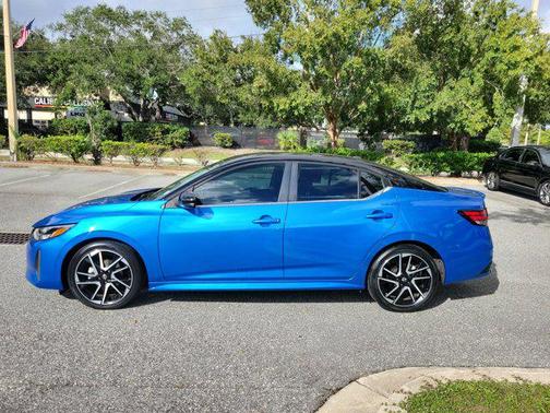 2025 Nissan Sentra SR