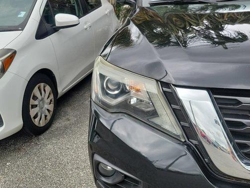 2017 Nissan Pathfinder SL