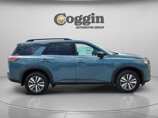 Baltic Teal 2026 Nissan Pathfinder SL