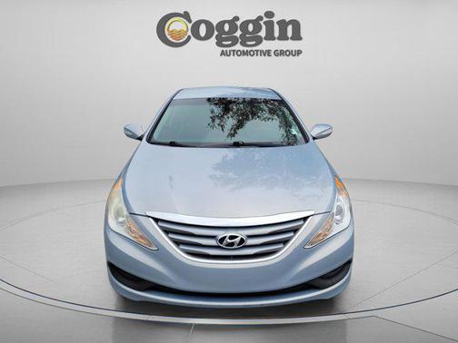 Iridescent Silver Blue Pearl 2014 Hyundai SONATA GLS