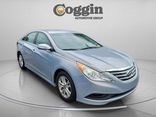 Iridescent Silver Blue Pearl 2014 Hyundai SONATA GLS