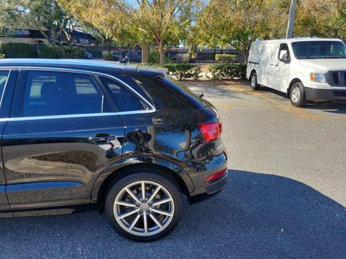 2018 Audi Q3 2.0T Sport Premium