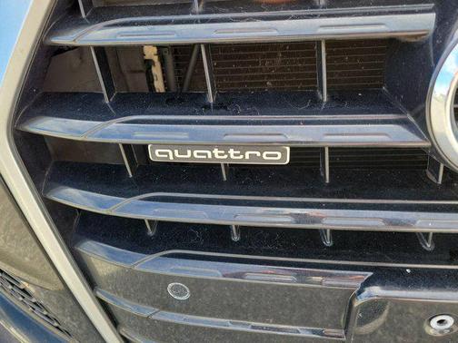 2018 Audi Q3 2.0T Sport Premium