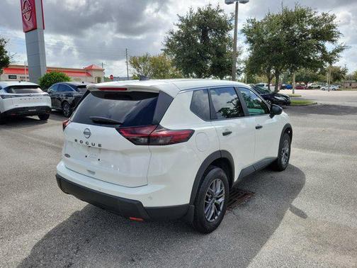 2026 Nissan Rogue S