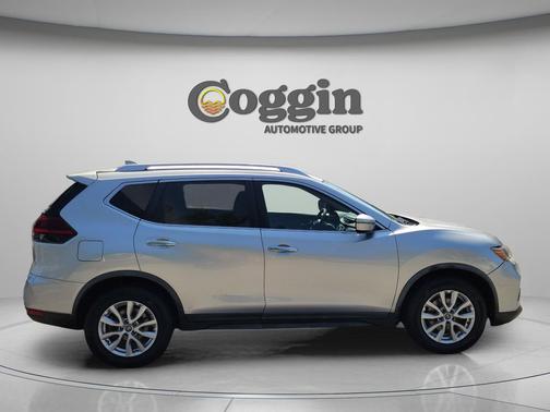 Brilliant Silver Metallic 2020 Nissan Rogue SV