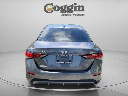Gun Metallic 2023 Nissan Sentra SV