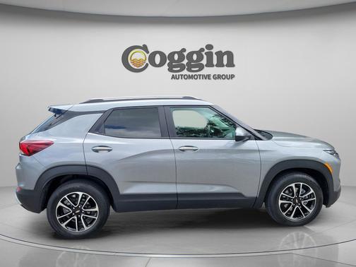 Sterling Gray Metallic 2026 Chevrolet Trailblazer LT