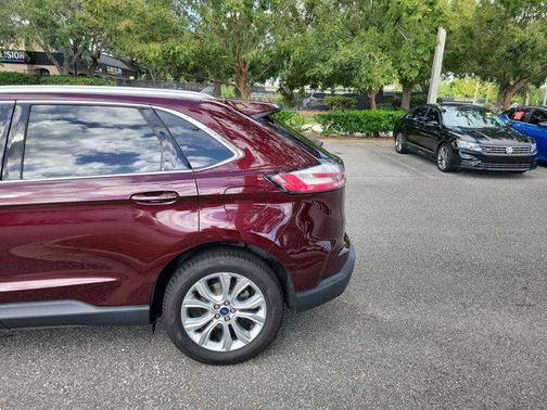 2020 Ford Edge Titanium