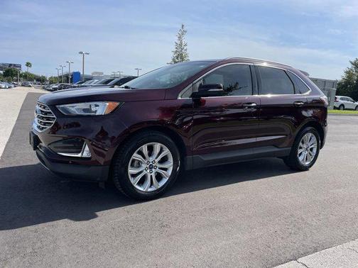 2020 Ford Edge Titanium