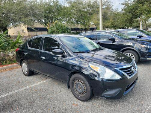 2015 Nissan Versa 1.6 SV